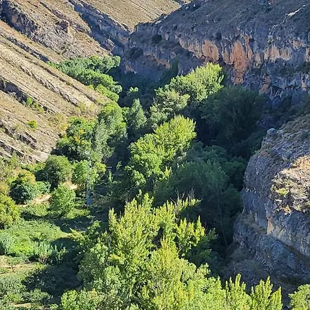 Reyes Nyaraló